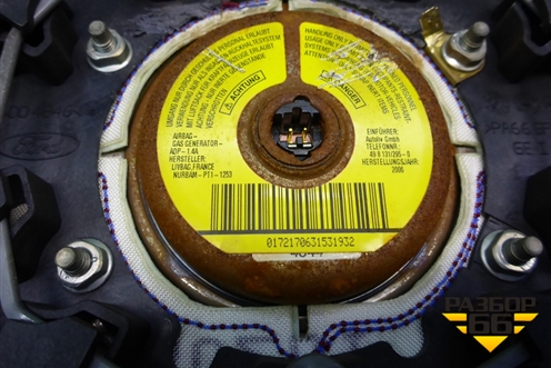 Подушка безопасности в рулевое колесо (6S6AA042B85ABZHGT) для Ford Fusion с 2002г (Фьюжн)