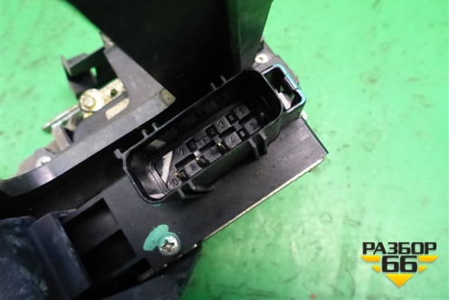 Замок двери задней левой для Ford Fusion с 2002г (Фьюжн)