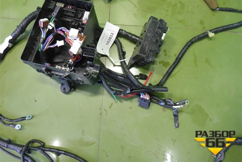 Проводка подкапотная (240125ZA2C) для Infiniti Infiniti QX56/QX80 (Z62) с 2010г (Ку икс56/80)