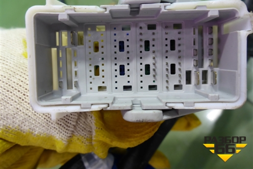 Проводка подкапотная (240125ZA2C) для Infiniti Infiniti QX56/QX80 (Z62) с 2010г (Ку икс56/80)