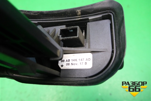 Модуль кнопок управления магнитолой подрулевой (98AB14K147AD) для Ford Fusion с 2002г (Фьюжн)