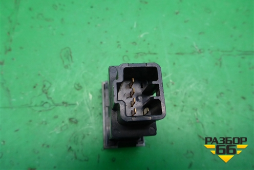 Кнопка обогрева заднего стекла (до2006г) (937103E000) для Kia Sorento I с 2002-2011г (Соренто 1)