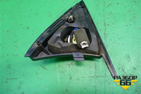 Накладка двери передней левой уголок (963503E000) для Kia Sorento I с 2002-2011г (Соренто 1)