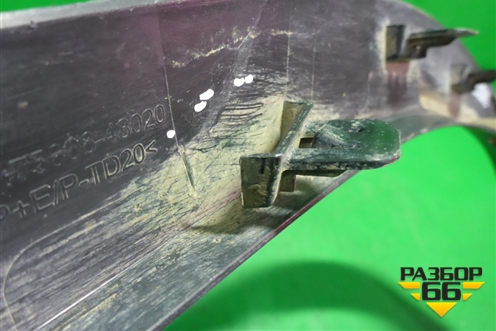 Накладка заднего крыла левого (7560648020) для Lexus RX 350 c 2015г (РХ)