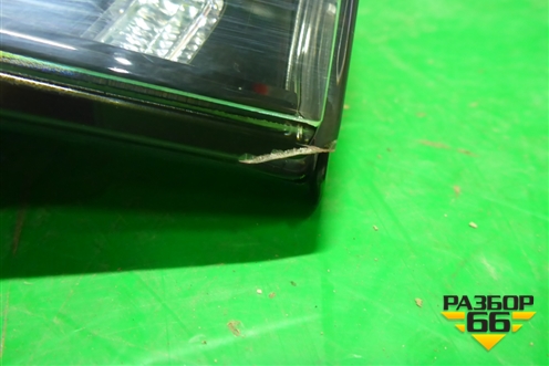 Фонарь задний внутренний правый (после 2019г Led 8 контактов) (8158048310) для Lexus RX 350 c 2015г (РХ)