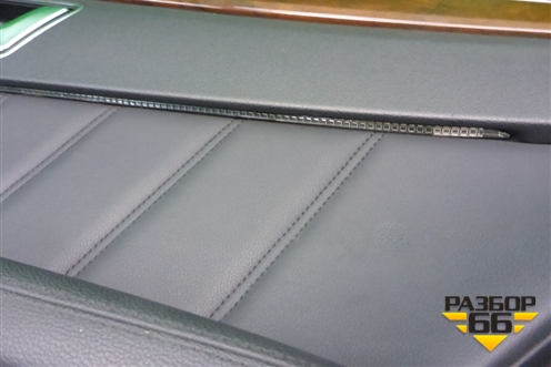 Обшивка двери задней правой под электрику (седан) для Mercedes Benz E-Klass W212 с 2009-2016г (Е)