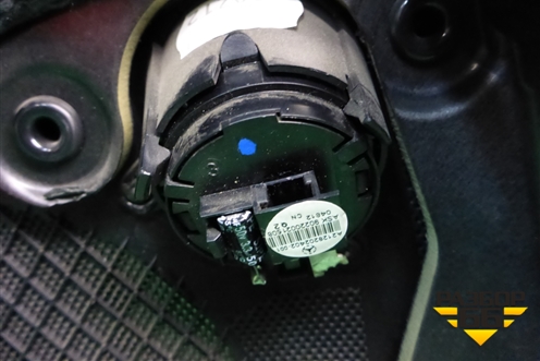 Обшивка двери задней правой под электрику (седан) для Mercedes Benz E-Klass W212 с 2009-2016г (Е)