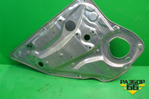 Панель внутренняя двери задней правой (A2125407205) для Mercedes Benz E-Klass W212 с 2009-2016г (Е)