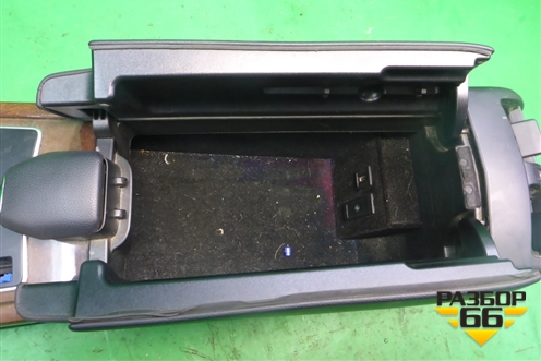Подлокотник для Mercedes Benz E-Klass W212 с 2009-2016г (Е)