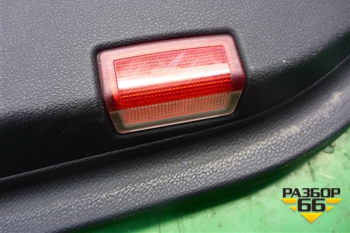 Обшивка двери задней левой под электрику (седан) (2127300970) для Mercedes Benz E-Klass W212 с 2009-2016г (Е)