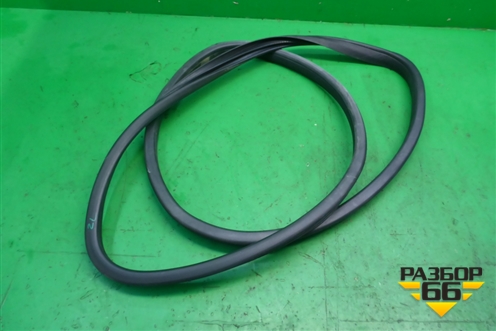 Уплотнитель двери задней левой (A2126970151) для Mercedes Benz E-Klass W212 с 2009-2016г (Е)