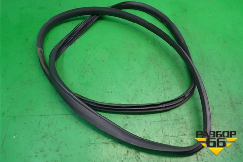 Уплотнитель двери передней левой (A2126970051) для Mercedes Benz E-Klass W212 с 2009-2016г (Е)