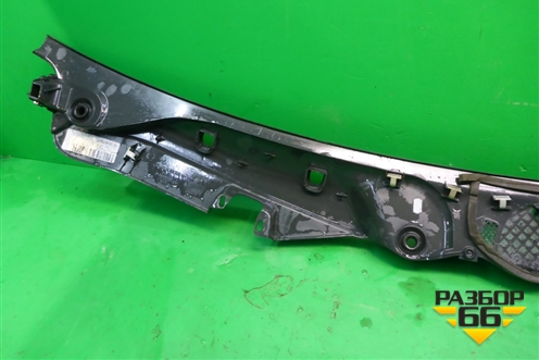 Решетка стеклоочистителей (A2128301213) для Mercedes Benz E-Klass W212 с 2009-2016г (Е)