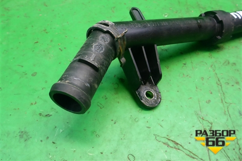 Трубка системы охлаждения (M271 1.8л) (A2712002452) для Mercedes Benz E-Klass W212 с 2009-2016г (Е)