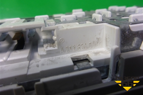 Плафон салонный задний (A2128205001) для Mercedes Benz E-Klass W212 с 2009-2016г (Е)