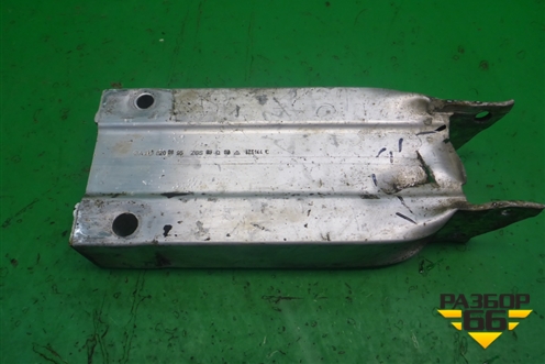 Кронштейн усилителя переднего бампера левый (A2126200995) для Mercedes Benz E-Klass W212 с 2009-2016г (Е)