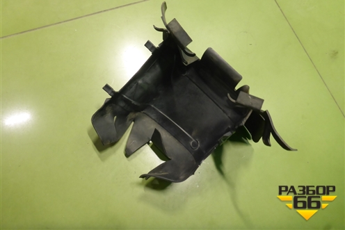 Воздуховод радиатора правый (31294171) для Volvo XC60 с 2008-2017г (ХС60)