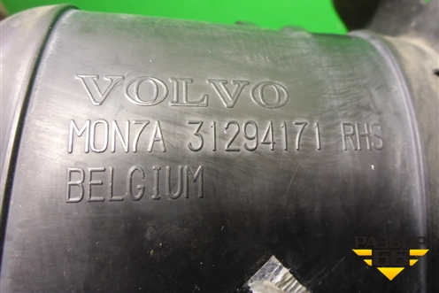 Воздуховод радиатора правый (31294171) для Volvo XC60 с 2008-2017г (ХС60)