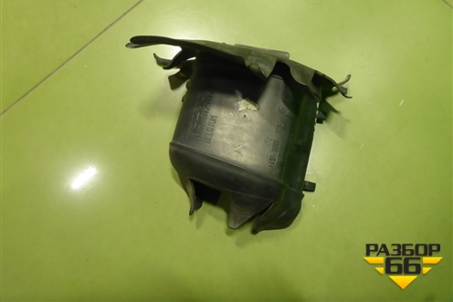 Воздуховод радиатора правый (31294171) для Volvo XC60 с 2008-2017г (ХС60)