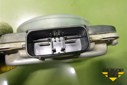 Моторчик вентилятора (1636331500) для Toyota Camry V70 с 2017г (Камри)