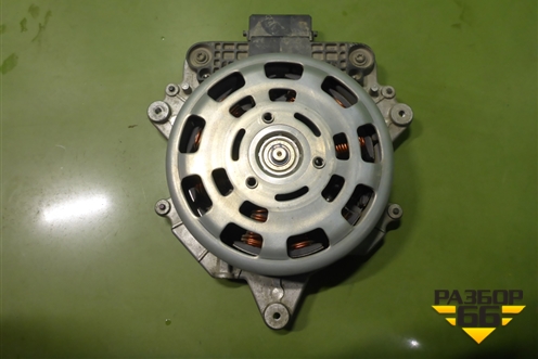 Моторчик вентилятора (1636331500) для Toyota Camry V70 с 2017г (Камри)