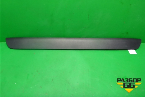 Накладка двери багажника (768020R070) для Toyota Rav-4 с 2018г (Рав 4)