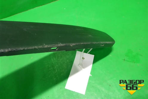 Накладка двери багажника (768020R070) для Toyota Rav-4 с 2018г (Рав 4)