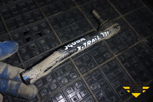 Наконечник рулевой левый (D8F40JG00A) для Nissan X-Trail (Т31) с 2007-2014г (Хтраил)