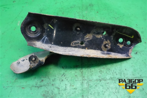 Кронштейн задней балки правый для Nissan Murano (Z51) с 2007-2015г (Мурано)