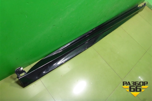 Накладка на порог наружная правая (51778069996) для BMW X6 G06 с 2019г (Х6 Г06)