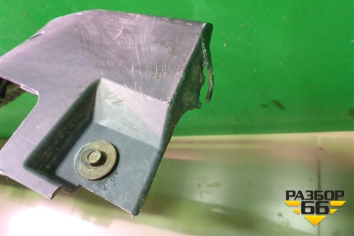 Накладка на порог наружная правая (М-Пакет) (51778091650) для BMW X6 G06 с 2019г (Х6 Г06)