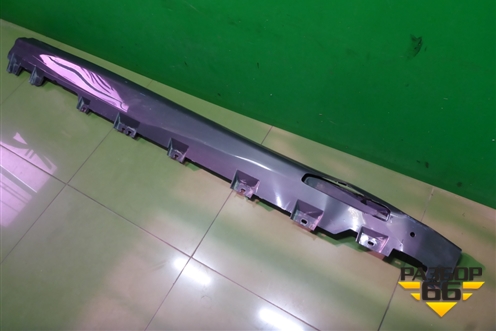 Накладка на порог наружная правая (М-Пакет) (51778091650) для BMW X6 G06 с 2019г (Х6 Г06)