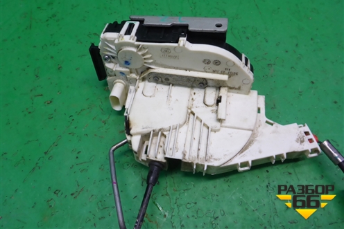 Замок двери задней левой (P04589915AD) для Dodge Journey с 2009г (Джорни)