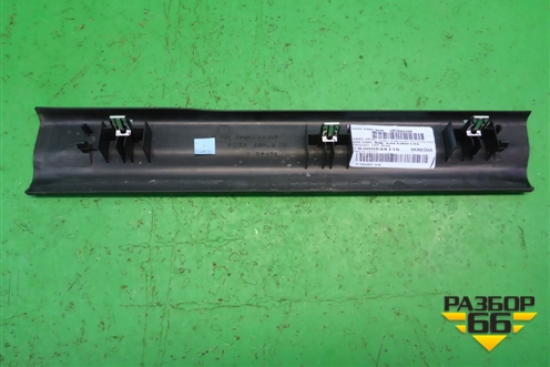 Накладка порога внутренняя заднего правого (1BE48DX9AB) для Dodge Journey с 2009г (Джорни)