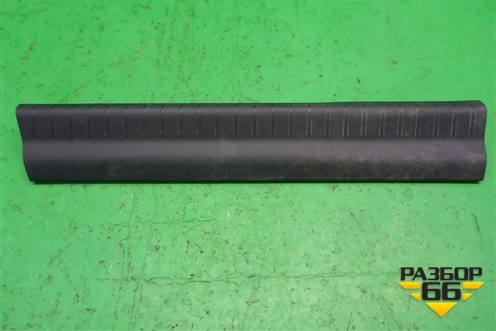 Накладка порога внутренняя заднего правого (1BE48DX9AB) для Dodge Journey с 2009г (Джорни)