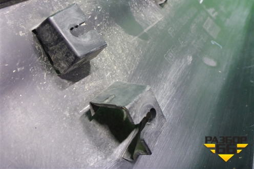 Накладка двери передней правой (80870BM90B) для Nissan Qashqai (J11E) с 2013г (Кашкай)