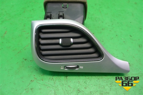 Дефлектор воздушный левый (после 2011г) для Dodge Journey с 2009г (Джорни)