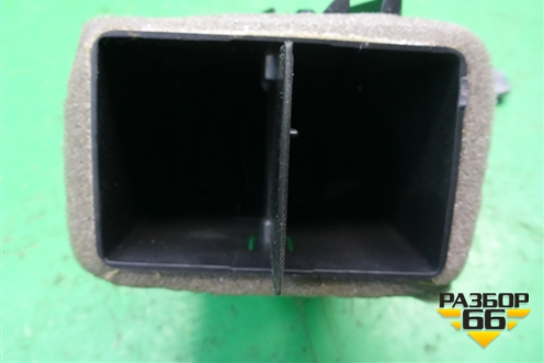 Дефлектор воздушный левый (после 2011г) для Dodge Journey с 2009г (Джорни)