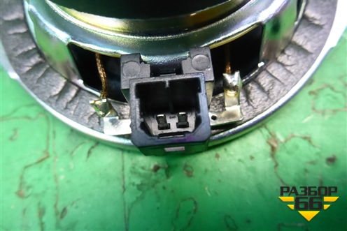 Динамик (05064359AB) для Dodge Journey с 2009г (Джорни)