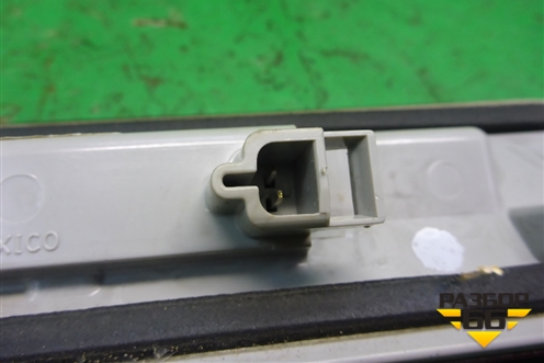 Фонарь задний стоп сигнал (05116302AD) для Dodge Journey с 2009г (Джорни)