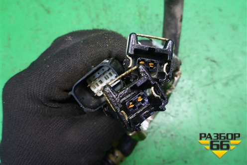 Корпус масляного фильтра (3.6л ERB) (05184294AE) для Dodge Journey с 2009г (Джорни)