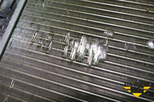 Радиатор охлаждения (214106179R) для Renault Logan II с 2012г (Логан)