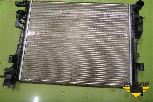 Радиатор охлаждения (214106179R) для Renault Logan II с 2012г (Логан)