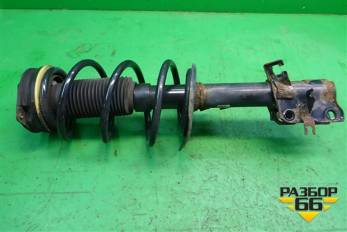 Амортизатор передний правый (543023UB0A) для Nissan X-Trail (Т31) с 2007-2014г (Хтраил)