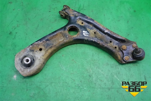 Рычаг передний правый для Skoda Fabia с 2007-2014г (Фабия)