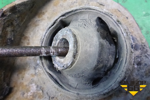 Рычаг передний левый для Skoda Fabia с 2007-2014г (Фабия)