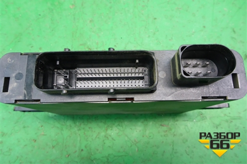 Блок управления центральным замком (3D0909135K) для Volkswagen Touareg c 2002-2010г (Туарег)