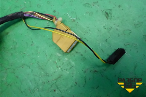 Зеркало левое электрическое (до 2006г 14 контактов) для Volkswagen Touareg c 2002-2010г (Туарег)