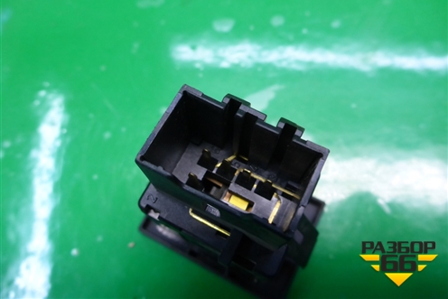 Кнопка аварийной сигнализации (7L6953235) для Volkswagen Touareg c 2002-2010г (Туарег)