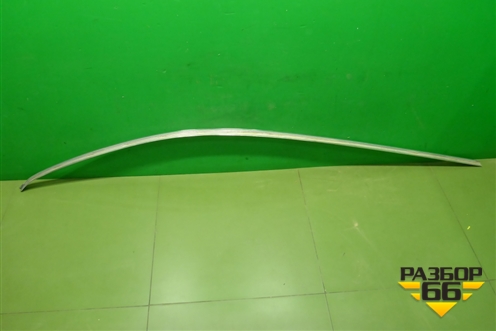 Молдинг крыши правый (над дверями) для Volkswagen Touareg c 2002-2010г (Туарег)